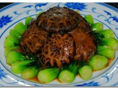 花菇扒鱼丸-禄源公·老莞诚饭店