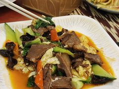 木须鸡蛋炒牛肉-新疆伊宁远征餐厅