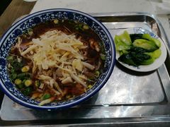 -伟记奥面馆(养育巷店)