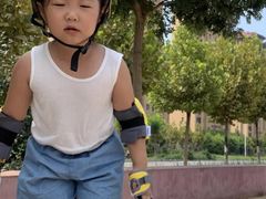 -悦动体能篮球羽毛球网球(三里河店)