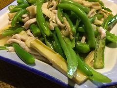尖椒笋干炒肉丝-烟水渔庄餐厅(西溪湿地店)