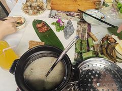 -刘姐啤酒鱼民族演艺餐厅(西街总店)