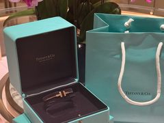 -Tiffany & Co.蒂芙尼
(广州太古汇店)