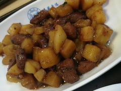 黑胡椒土豆牛肉粒-同济大学·食堂(嘉定校区)