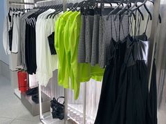 -ZARA(大上海时代广场店)