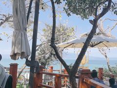 -美人鱼悬崖海景餐厅(鹿嘴山庄店)