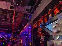 -UP嘻哈酒吧(粉巢店)