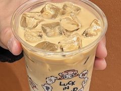 -沪上阿姨·臻选茶饮(上海环球港店)