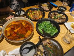 -十三式重庆江湖菜(金茂览秀城店)
