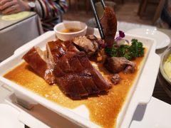 鹅冠古法烧鹅-鹅冠港式茶餐厅(来福士店)