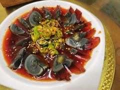 -石磨豆花家常菜·牦牛排土火锅
