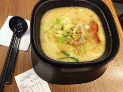 -阿香米线(凯德广场.1818店)