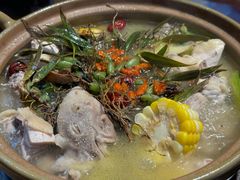 -齐齐衮·廟街生蚝雞煲(荔湾地铁站店)