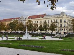 -耶拉契奇总督广场