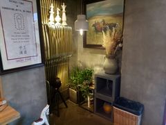 -HIGH FIVE哈福手工汉堡(桂林路店)