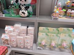 -泡泡玛特POPMART(蓝色港湾店)