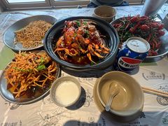 -巴厘龙虾·榜首油焖大虾(音乐学院·沿江酒馆店)