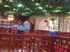 -袁小二大东北铁锅炖(吉祥村总部)