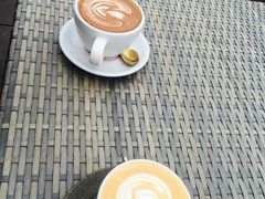 -UNI UNI(环亚凯瑟琳店)