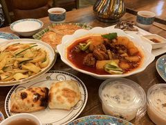 -清真·玛丽亚新疆菜主题餐厅(浙江中路店)