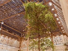 -乐蓬马歇百货公司(Rive Gauche)