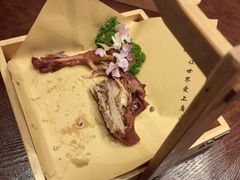 -唐山宴百姓府邸院落中餐