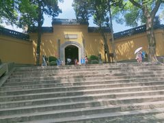 -灵岩山风景区