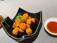 -桂满陇·手作小笼包&江南叫花鸡(中山公园店)