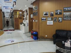 -雅悦齿科(顾村公园店)
