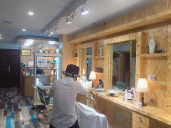 -构想时尚发型会所