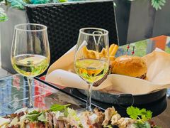 -BOURBON 玻本美式餐厅酒吧(虹桥新天地店)