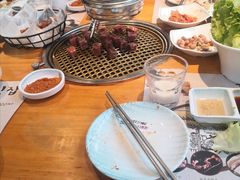 -唯成•韩国炭火烤肉 유성고기