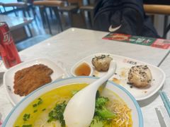 -小杨生煎(百联嘉定购物中心店)