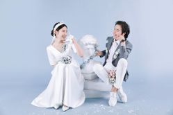 -维纳斯婚纱摄影(友好北路店)