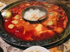 -舒家大院重庆老火锅(纪念塔店)