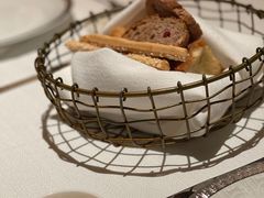 -Mogul Eatery·大亨餐酒馆