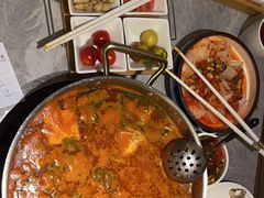 -野山舂·贵州现舂酸汤牛肉(民生路店)