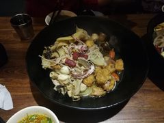 -万记麻辣烫国展总店
