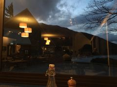 -Lake Hawea Hotel