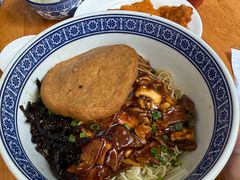 -沪西老弄堂面馆(定西路店)