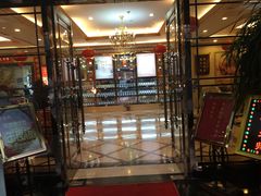 -沪华海鲜大酒楼(南汇店)