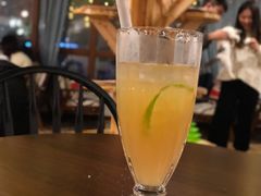 -共舞时光猫咖·狗咖(新街口店)