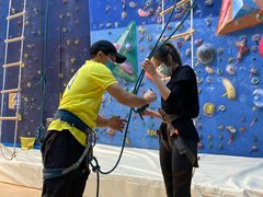 -山之巅攀岩馆(太古城店)