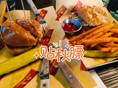 The&nbsp;K.O.&nbsp;绝代佳人招牌汉堡-Side Street街旁(交道口店)