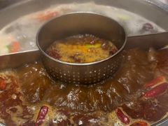 -盛源川香鱼火锅(西小区总店)