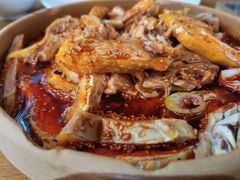 -土砂锅生态山庄·非遗砂锅雅鱼