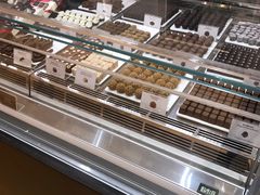 -VENCHI 闻绮(上海佛罗伦萨小镇店)