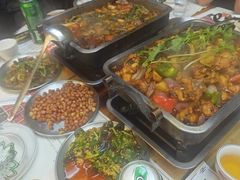 -后街佬·炭火鲜鱼杂(南城店)