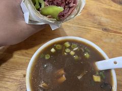 -穆彦华逍遥镇胡辣汤(岗坡路店)