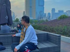 -UNI UNI(环亚凯瑟琳店)